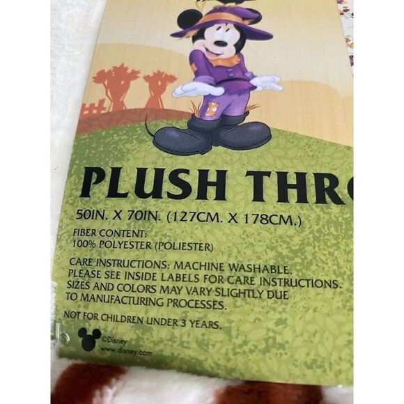 Disney Mickey Minnie Mouse Goofy Donald Throw Blanket 50"x70" Autumn Fall NEW - Picture 5 of 12